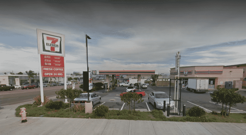 7-eleven-gas-station-ploppable-rico-cities-skylines-mod-download